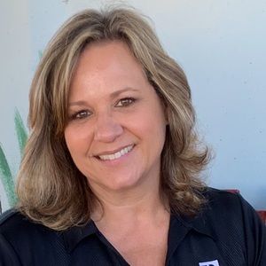 Meet your Posher, Suzanne